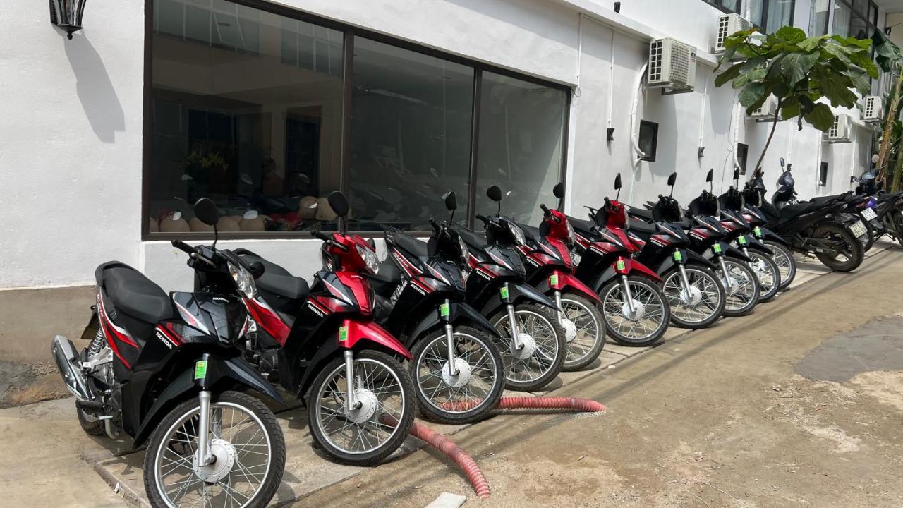Ha Giang Lotus Hostel Motorbikes Tours Esterno foto